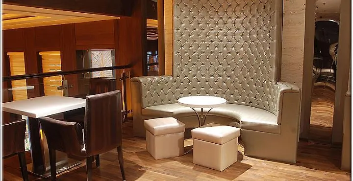 Hotel Pluto'S Nowe Delhi Indie
